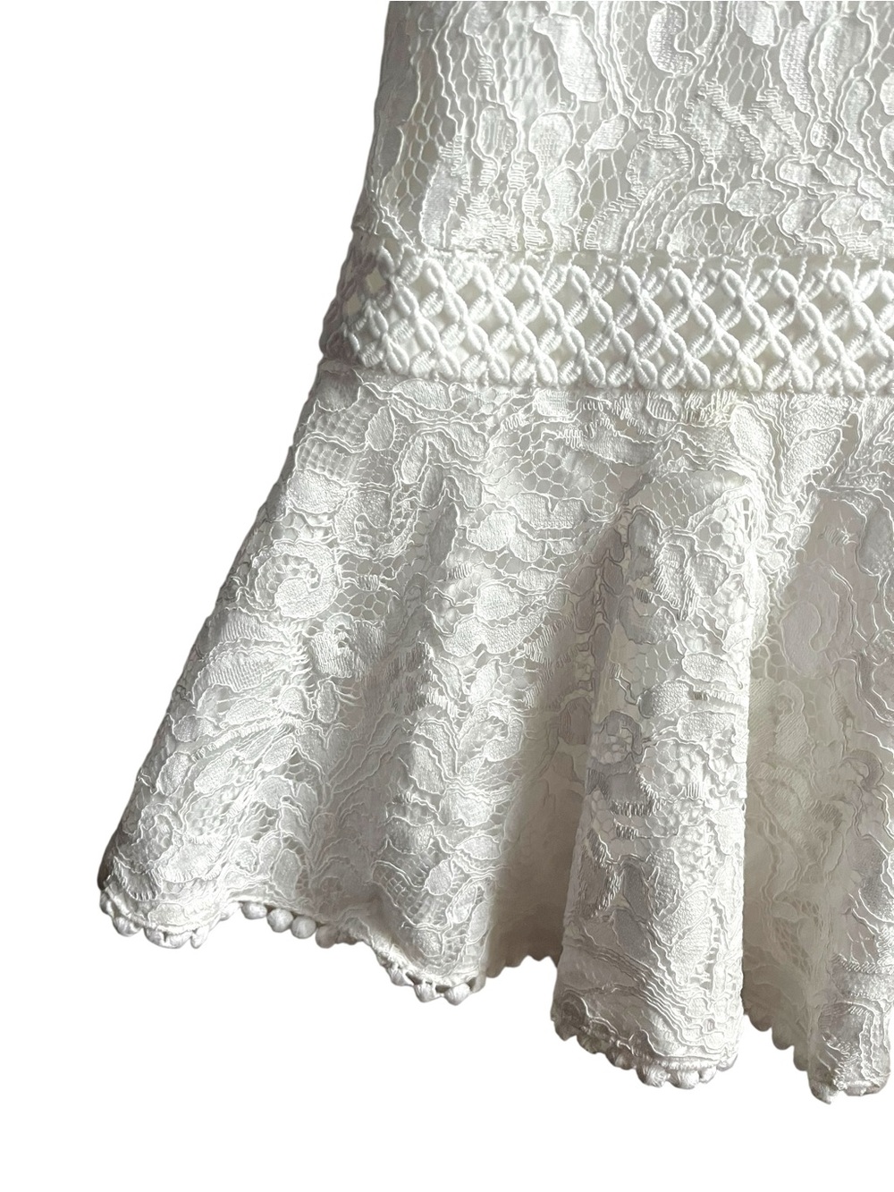 Eliza J Ivory Flounce Lace Dress Size 10 - Picture 6 of 16